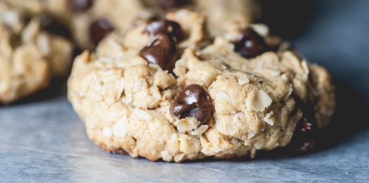 Scent of warm chocolate chip cookie